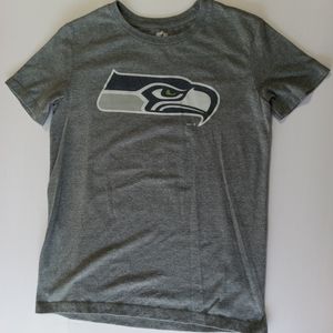 Youth Seahawks t-shirt size XL (14-16)
